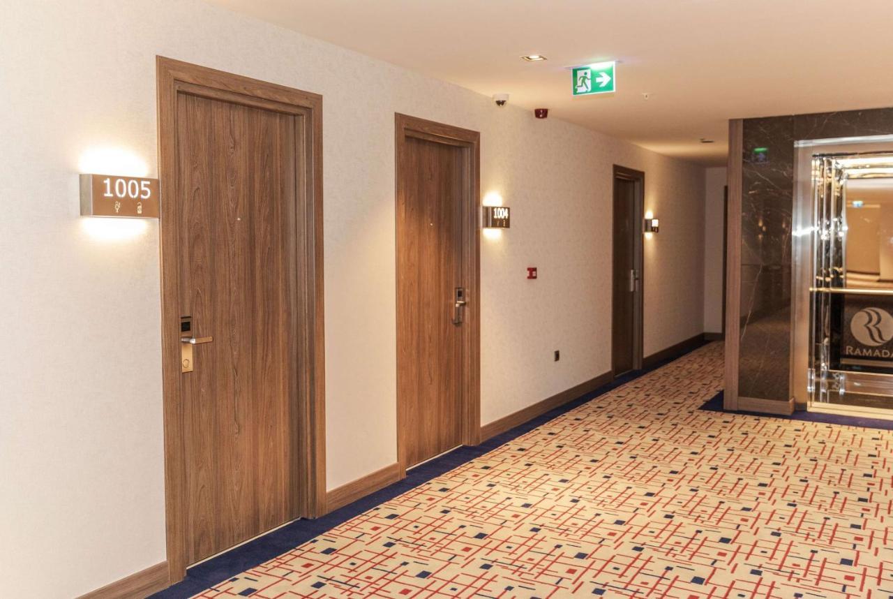 Ramada By Wyndham Beylikduzu Hotel Istanboel Buitenkant foto